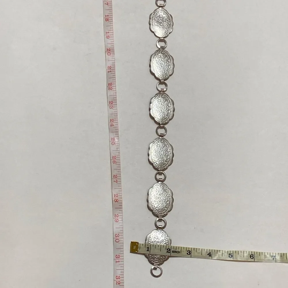 VTG,Textured Silver Tone Concho Belt